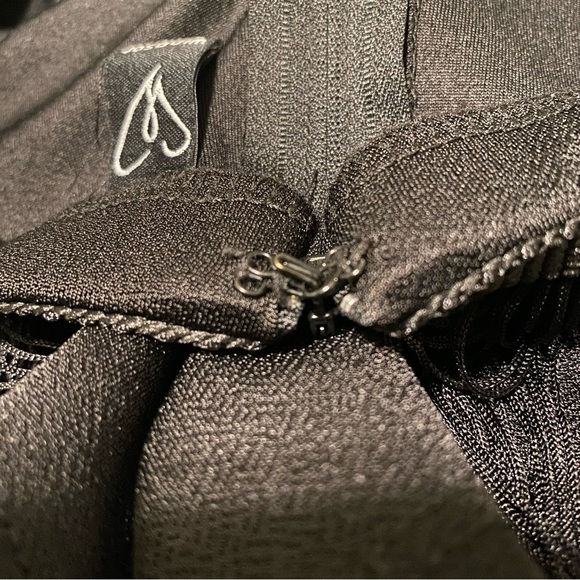 Fringe shorts - Picture 8 of 8